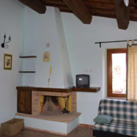 公寓 Villamagina Sleeps 6 Pool Wifi *