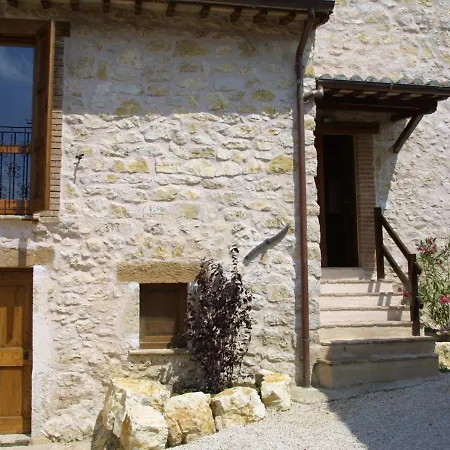 Villamagina Sleeps 6 Pool Wifi