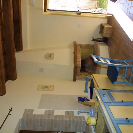 Villamagina Sleeps 6 Pool Wifi * Sellano