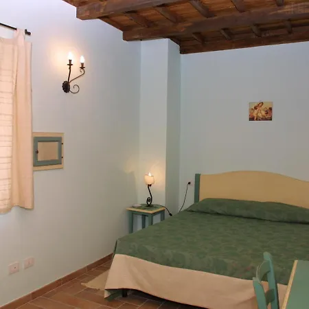 Villamagina Sleeps 6 Pool Wifi *